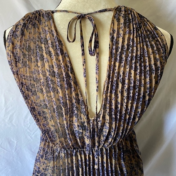 NWT-CECICO COLLECTION-SUMMER TOP - Picture 7 of 9